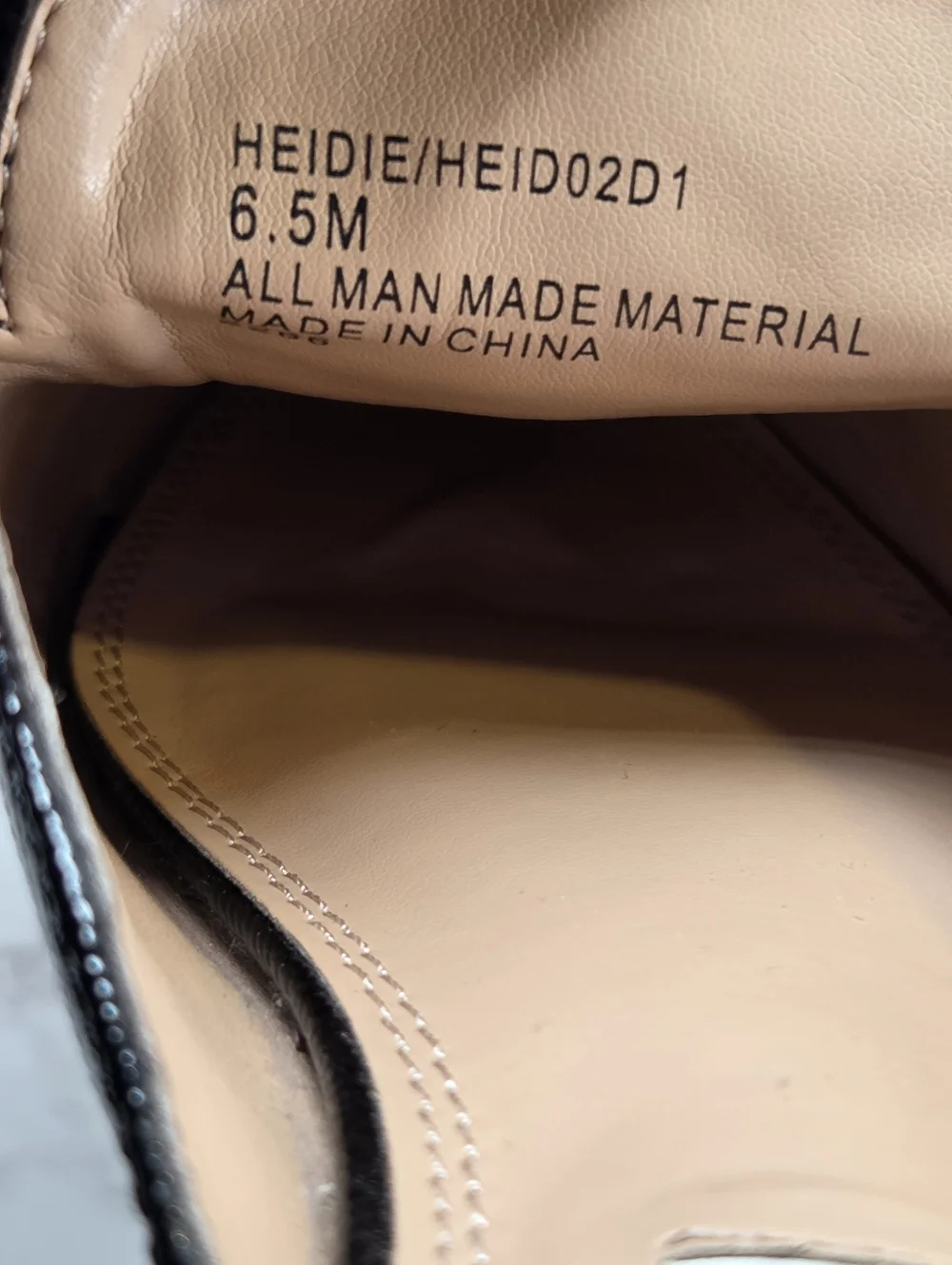 Black Pointed Slip-On Mules(B5) - Picture 5 of 6